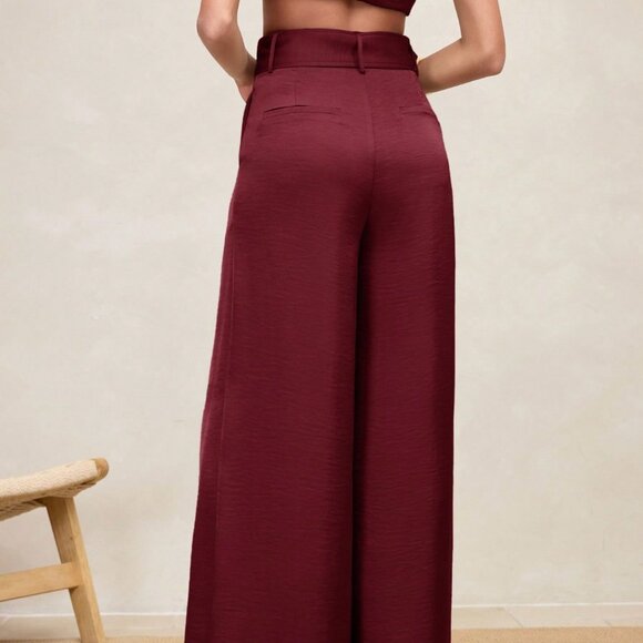 Burgundy Elegant Women's Pleated High Waist Wide Leg Pants with Belt - Picture 3 of 7